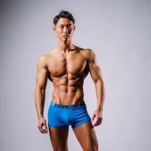 mk8dx_yuru's profile picture. しがないサラリーマン開始(23.10～)アルコールとシガーとレディ、ギャンブルをこよなく愛している妻子持ち（5人家族） 安定して80点が目標の界隈トップクラスの穏健派 4人目は諦めました 18歳の女子です♡👩🏻‍🎓 アラフォーです