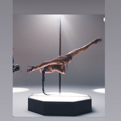 28✨ UNLV alumni🤸🏾♀️ FlexiStretchbyJan Owner (Flexibility, Pole, Body Movement) BOOK A PRIVATE NOW‼️