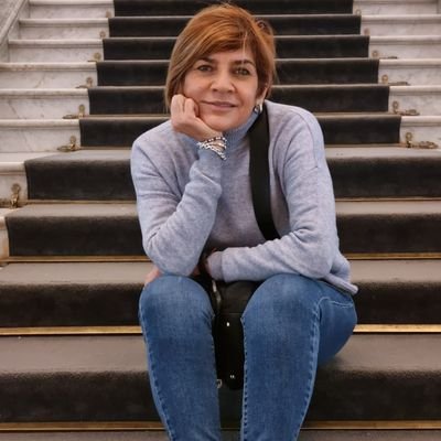 Periodista. Corresponsal de LA NACION en Cba. Telefé Cbs. Diario Alfil. Amo viajar!