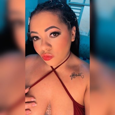 jessicauai_'s profile picture. Human being in constant evolution