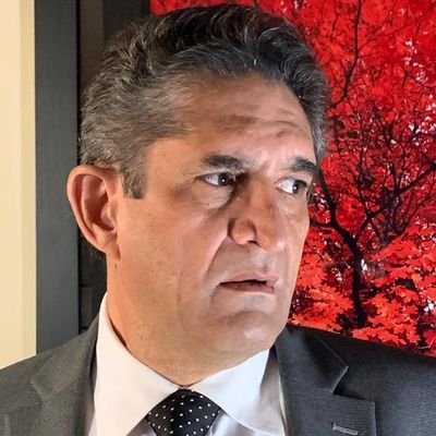 📢 Comunicador, 🌎Analista Internacional en distintos medios, 👨🏫 Conferencista y Catedrático Universitario. 📕 Autor de Publicaciones sobre Comunicación.