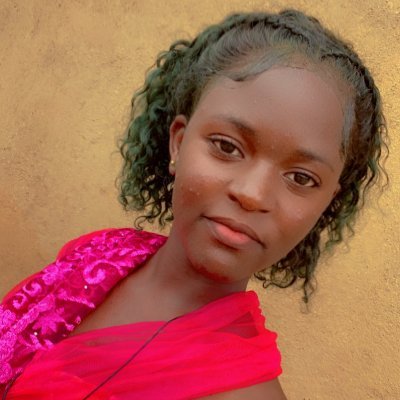 hanne_manka's profile picture. Laughter