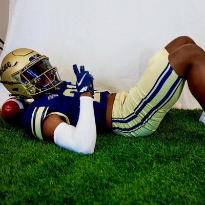 CatrellWhite's profile picture. @zipsfb🦘