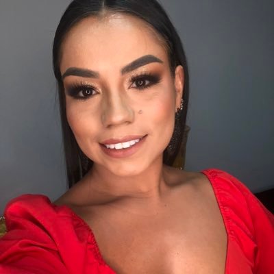 ThandaraX's profile picture. 