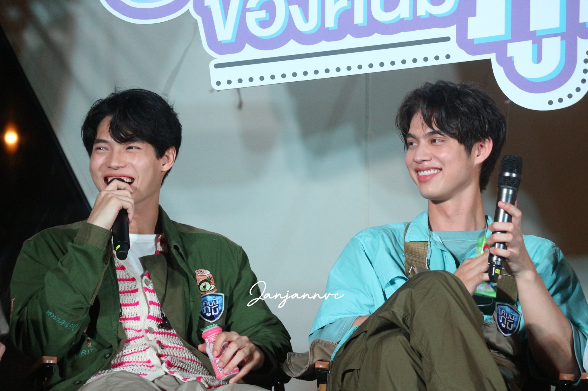 BRIGHT WIN2721
@bbright @winwatin
(คู่กัน)
The two of you is my happiness and smile. Love you two forever Brightwin 💚