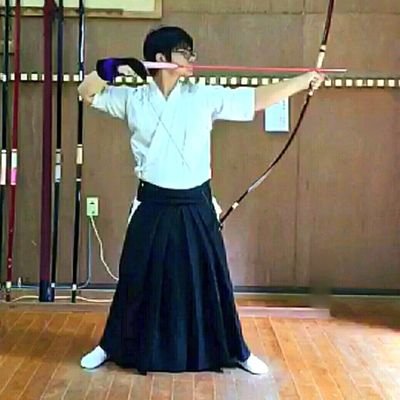 弓道19年目(小5~)|東証S上場企業 財務経理(世界中のライド系アトラクション作ってます🎢)|日商簿記1級保有|税理士試験受験生(2/5科目合格 → Next. 法人税法)|SAGA久光スプリングス応援!!|吉武美佳選手(No.13)推し!!