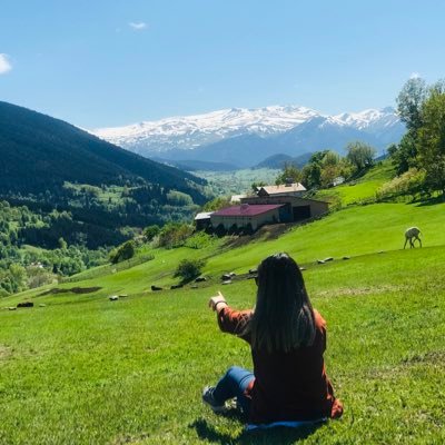 ozgurbikadin's profile picture. Dr. Öğr. Üyesi / Akademisyen