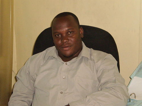 I'm a journalist, novelist, Swahilili Wikipedia editor, blogger, English—Swahili translator on https://t.co/oZeUAhwVjG!