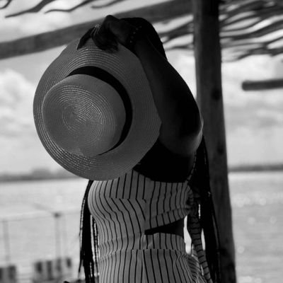 KerryKayla2's profile picture. My kind of love 😍