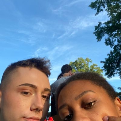 sxthm's profile picture. nyc scenic props designer they/them