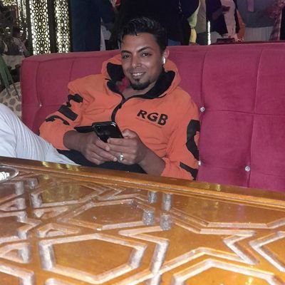 لم اهمل احد يوما من سقط مني لم يكن متماسك بي جيدا
https://t.co/avFRsf2ffF