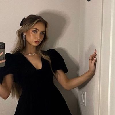 nasrvi7's profile picture. سقط العشم ي حبيب الروح
حسبنا اننا لانهون وهناّ