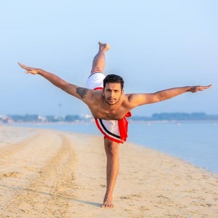 Kalaripayattu Artist🤸‍♂️🧘‍♂️
National medalist 🏅🏆
Running Kalaripayattu classes in UAE😍