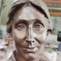 Virginia Woolf Statue by Laury Dizengremel(@VWoolfStatue) 's Twitter Profile Photo
