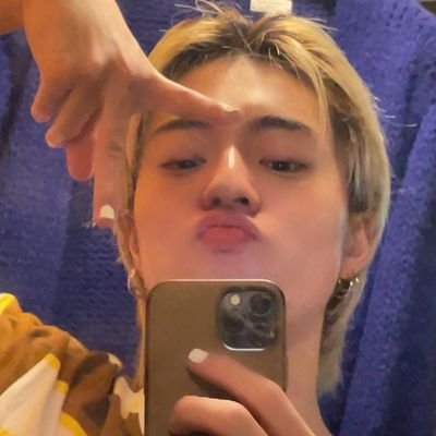 AIethias's profile picture. Logged out