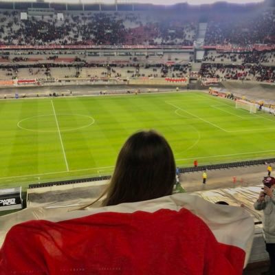 de river como el muñeco❤️🤍