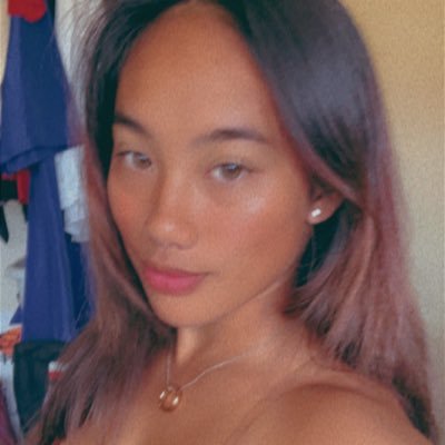 ZyanaVea's profile picture. Call me Zy-Adrian College 2026-Track & Field .. insta: zyana_x_vea ..