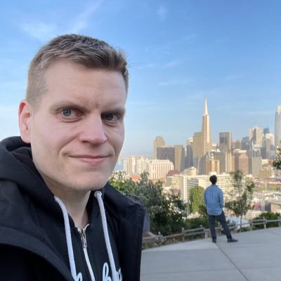 JuhaniR's profile picture. AI geek 🤖 | Tech enthusiast 💻 | Interrail explorer 🚆 | Coffee addict ☕