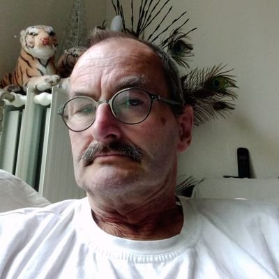 ik hou van fietsen {gewoon} en ik hou van krachtpatsen nu zie ik wel wat er gebeurd. ga door tot het gaatje.