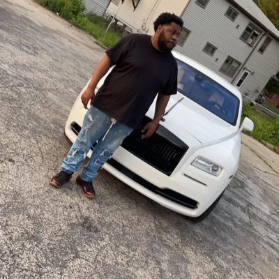 DatBear99's profile picture. ⛽️