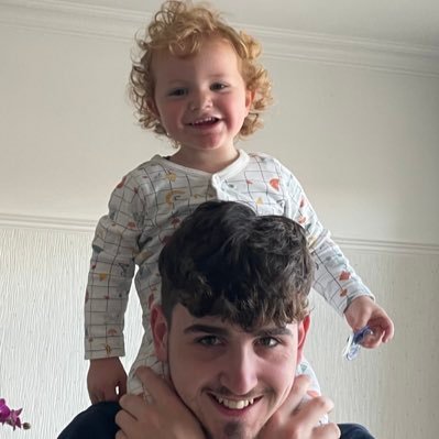 Floraboyle's profile picture. Mum to Brendan and Craig. Passionate about change and innovation in Scottish school meals and FM services. My heart is in Donegal 💚💛 All views are my own.