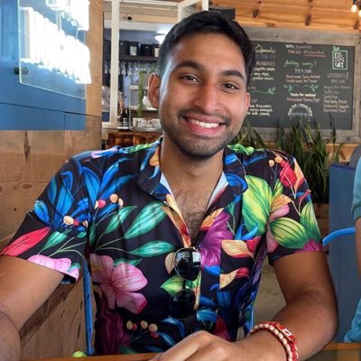 Tech Strategist (x-Snap 👻) | Co-Host of the Linen Suit & Plastic Tie https://t.co/HzubD7Kfm5🎧 | BizEcon&CogSci @UCLA ‘20🎓 | @Toronto🇨🇦 to LA🇺🇸