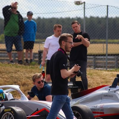 Junior single-seater enthusiast, very amateur motorsport and theme park photographer. Aspiring Phalanx Head of Communications. Views were someone else's first.