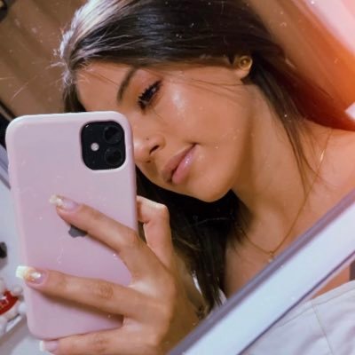 Respire: a vida pede resiliência para cicatrizar. 🦋18y ❤️