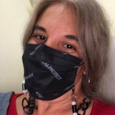 Adriana98606696's profile picture. 
