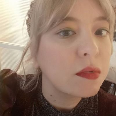 Docente/
Ed.Pública
Con la caricia por delante