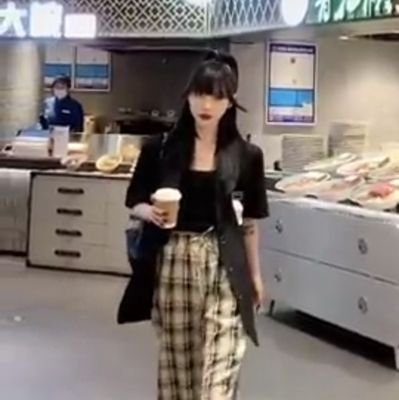 ARMY81890148's profile picture. BTS 
BLACKPINK