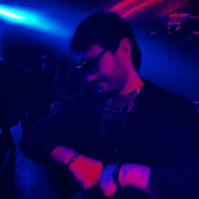 santiagoviv's profile picture. Libriano. Tigre