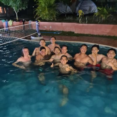 MndzChristian's profile picture. 