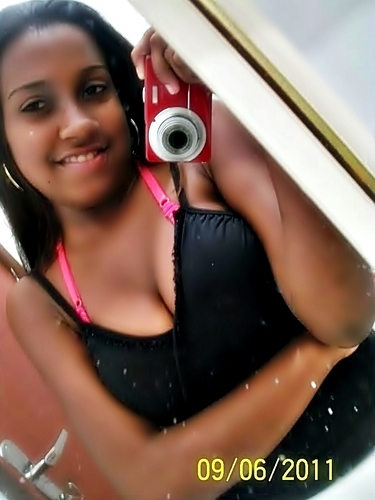HAHAHA ' Noo mundoo daa luuaa *=*