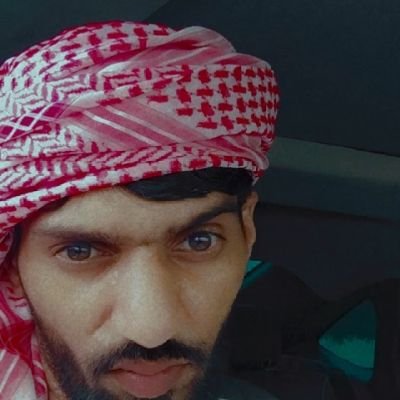 صاحب حديث مزخرف ابخاطره حدةُ الوصف البليغ وكأنك بجاهلية تحضرو والشعرُحديثُ الشارعِ.