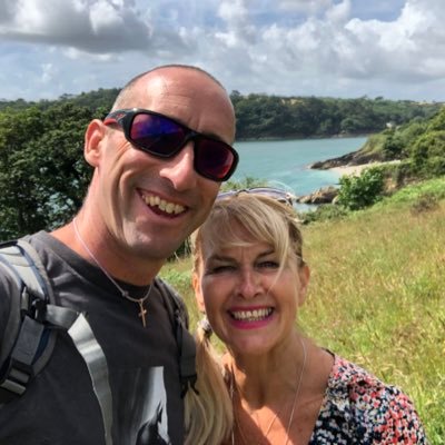 Dan and Lisa #fitness duo, run our own #health, #fitness and #martialarts business fighting #globesity and part of #fitfam offer #lifecoaching #help #tarot