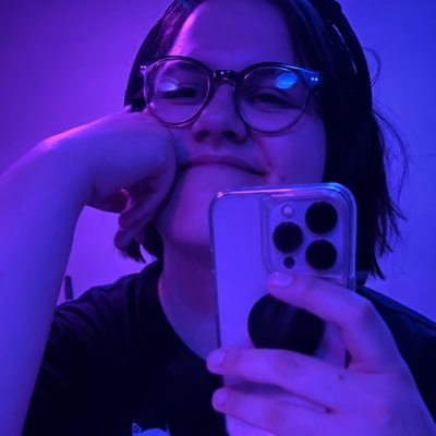 harrietcreates's profile picture. Managing Content & Creator @huel // She's Livin' la Vida Loca