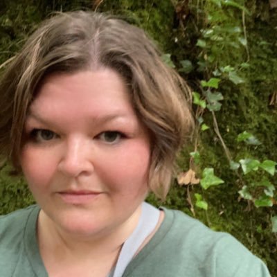 Miss_Tammy's profile picture. Reader. Librarian. Author. she/her