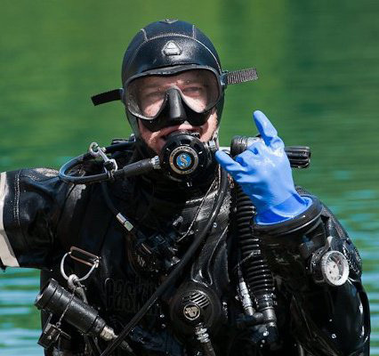 IAreDiver's profile picture. Avid scuba diver who always has something to say. Follow my blog for the logs and short comings of a scuba diver! To be taken lightly.