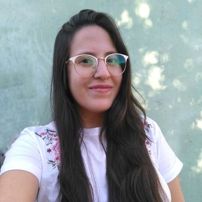 Futura Médica 👩‍⚕️
Mi emprendi: visteirmadeco
Orgullosa de ser Argentina