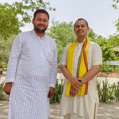 |Director at #दीक्षा_कंप्यूटर_इंस्टीट्यूट |
|blogger|
|Past Networking & Hardware Engineer at Roza power supply|