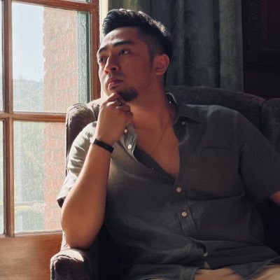 Official Twitch- Affiliate Streamer | Marketing Management Graduate |  Creative | Full-Time Gamer/ Nerd