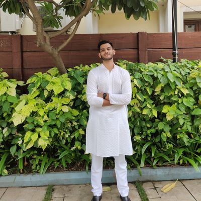 ishan1412's profile picture. Start-ups | Sports | memes