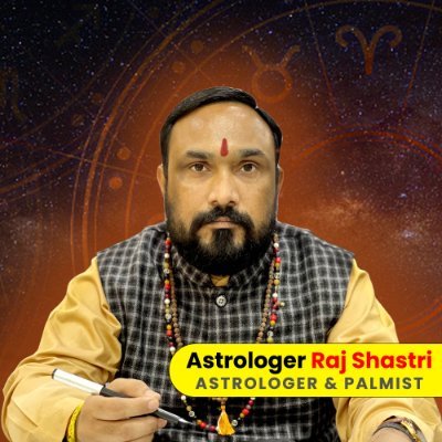 Best Astrologer in India Pandit Raj Shastri Ji is Top #1 Astrologer & Palmist of india working from 29 Year astrology Field.