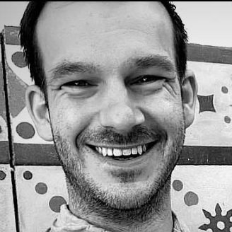 Finance Professional 🌐| Project Management | Running 🏃♂️ | Craft Beer 🍺 | Dad 👨👩👧👦 | Film & Book Lover 📚🎬 | Tech Enthusiast 🚀
