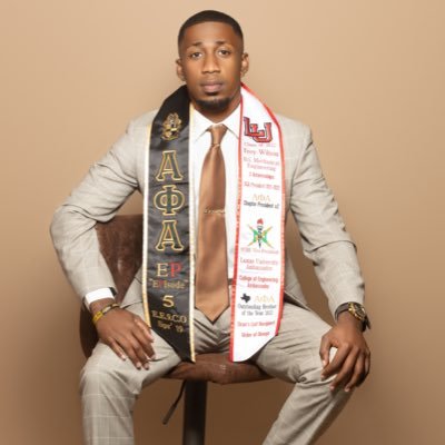 AφA - Bloody Rho🩸🦍 | #LamarUniversity- Mech Eng ⚙️🛠 | GFX Designer 👨🏽🎨 IG: TreyNoSongz SC: TreyWil5