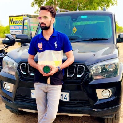 अक्सर bhtttt गलतियां krta hu m bt ye b sach h Kbi प्यार कम न हुआ कभी आपसे ...!! Love u Datar G😘😘😘😘 @Gurmeetramrahim