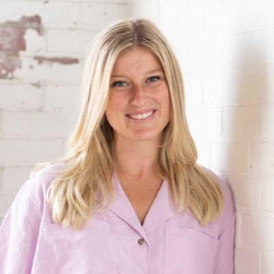 calliekrajcir's profile picture. I’m a Registered Dietitian who helps people with IC minimize their symptoms by identifying their unique dietary (and non-diet) triggers.