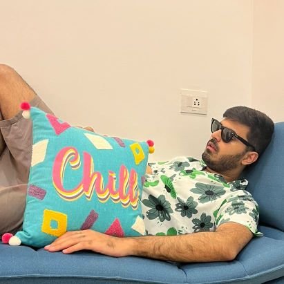 TheYashHegde's profile picture. I make stupid videos...