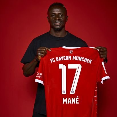 Sadio mané le meilleur joueur de tous les temps. Si tu est fan abonne toi. @newbalance